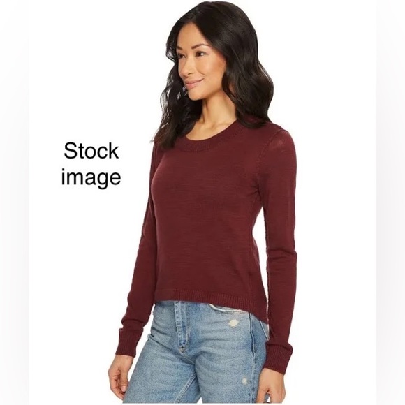 Size Small Tavik Sadie Sweater Sweater in Heather Rosewood color - Picture 2 of 9